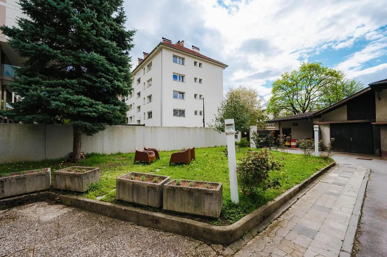 Pi House Villa Ljubljana